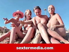 Find-Best-Lingerie.com presents: Sexy spiele mit anna auf malle - deutsch