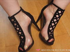Find-Best-Lingerie.com presents: Foot fetish - french woman shoes on vends-ta-culotte