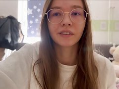 Find-Best-Lingerie.com presents: Teen hardcore finger fucks herself! squirt!
