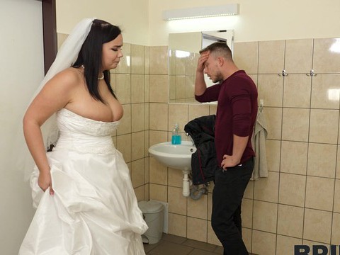Find-Best-Lingerie.com presents: Hardcore fucking in the bathroom with chubby bride sofia lee