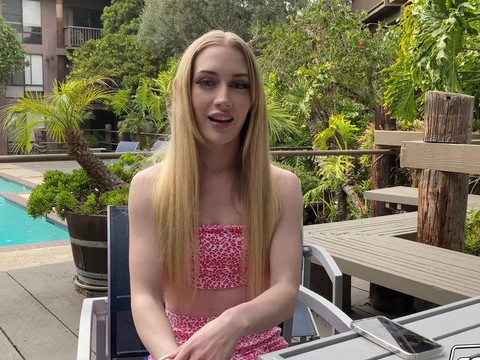 Find-Best-Lingerie.com presents: I gave this hot blonde slut emma an overflowing creampie